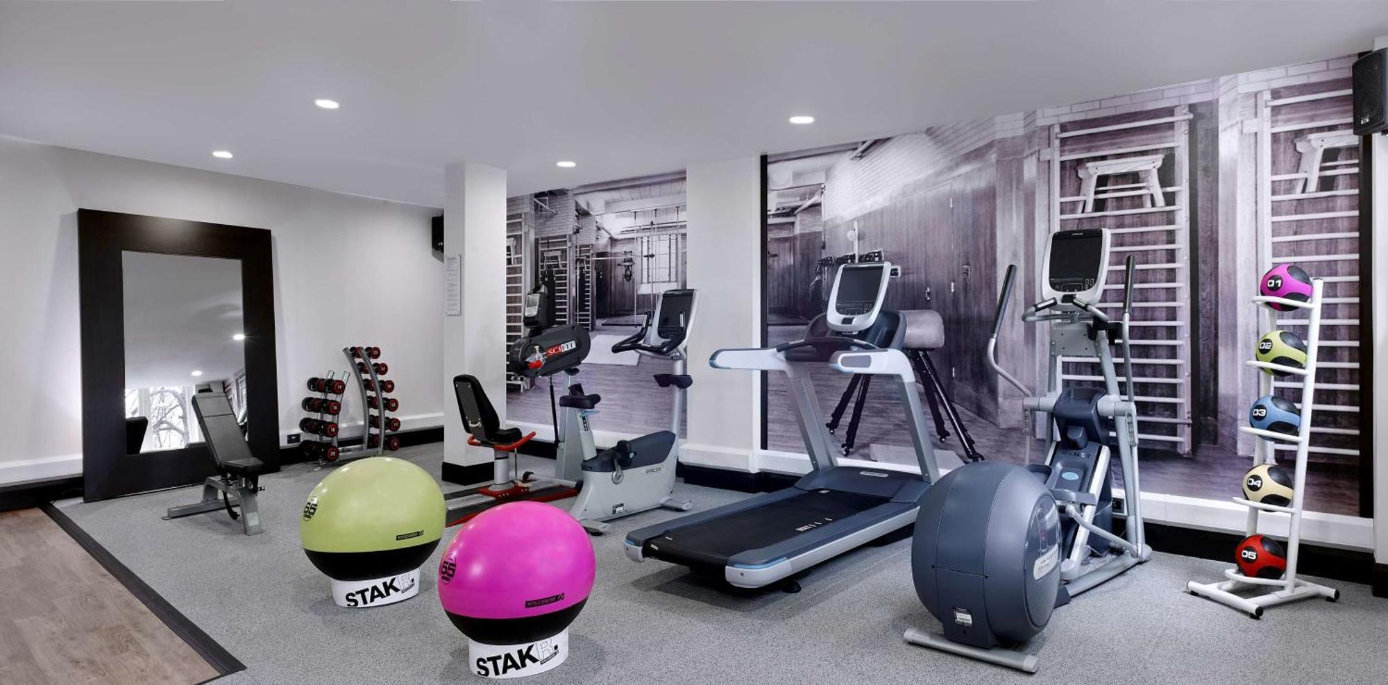 Doubletree By Hilton Hotel Nottingham - Gateway Екстериор снимка