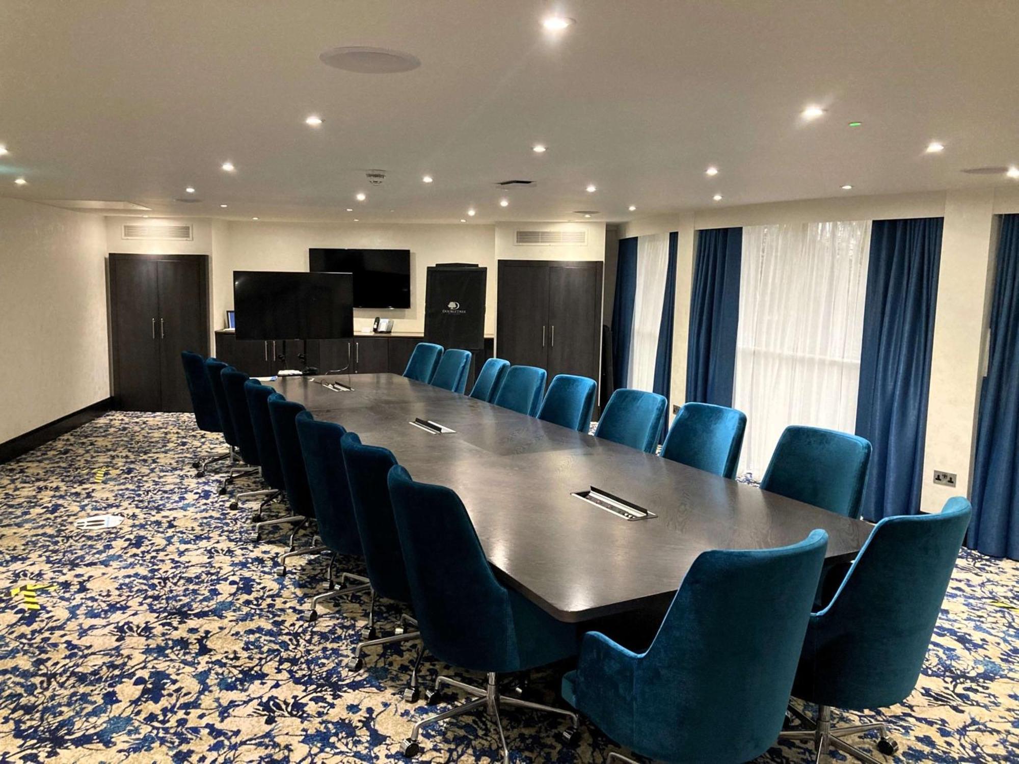 Doubletree By Hilton Hotel Nottingham - Gateway Екстериор снимка