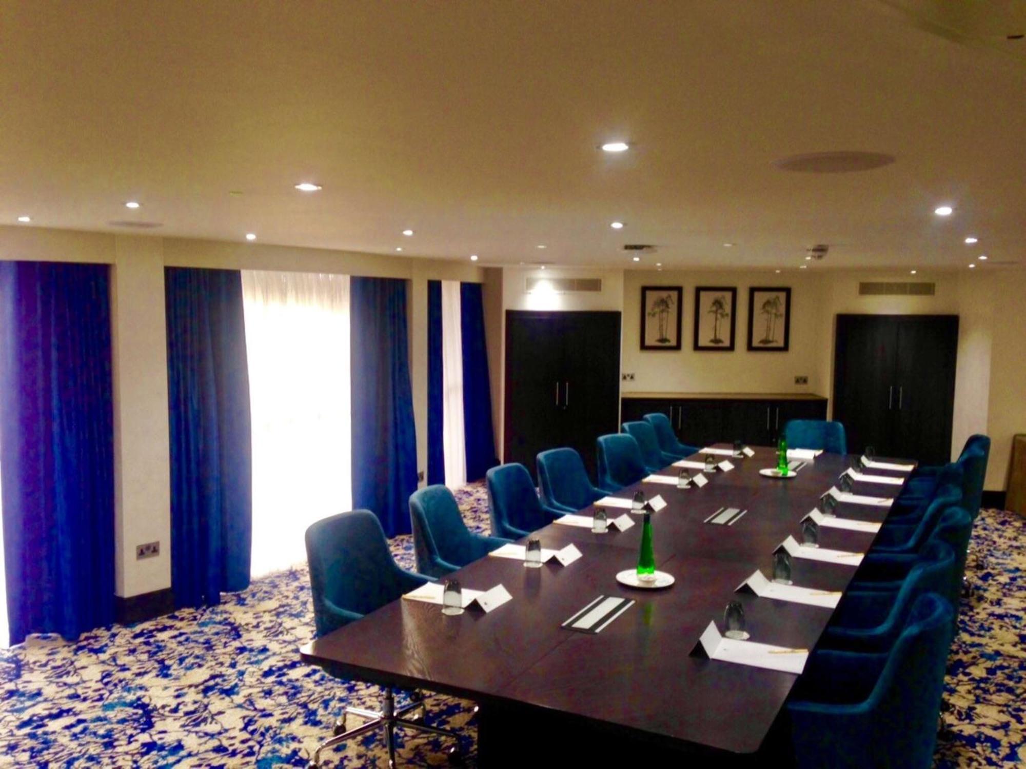 Doubletree By Hilton Hotel Nottingham - Gateway Екстериор снимка